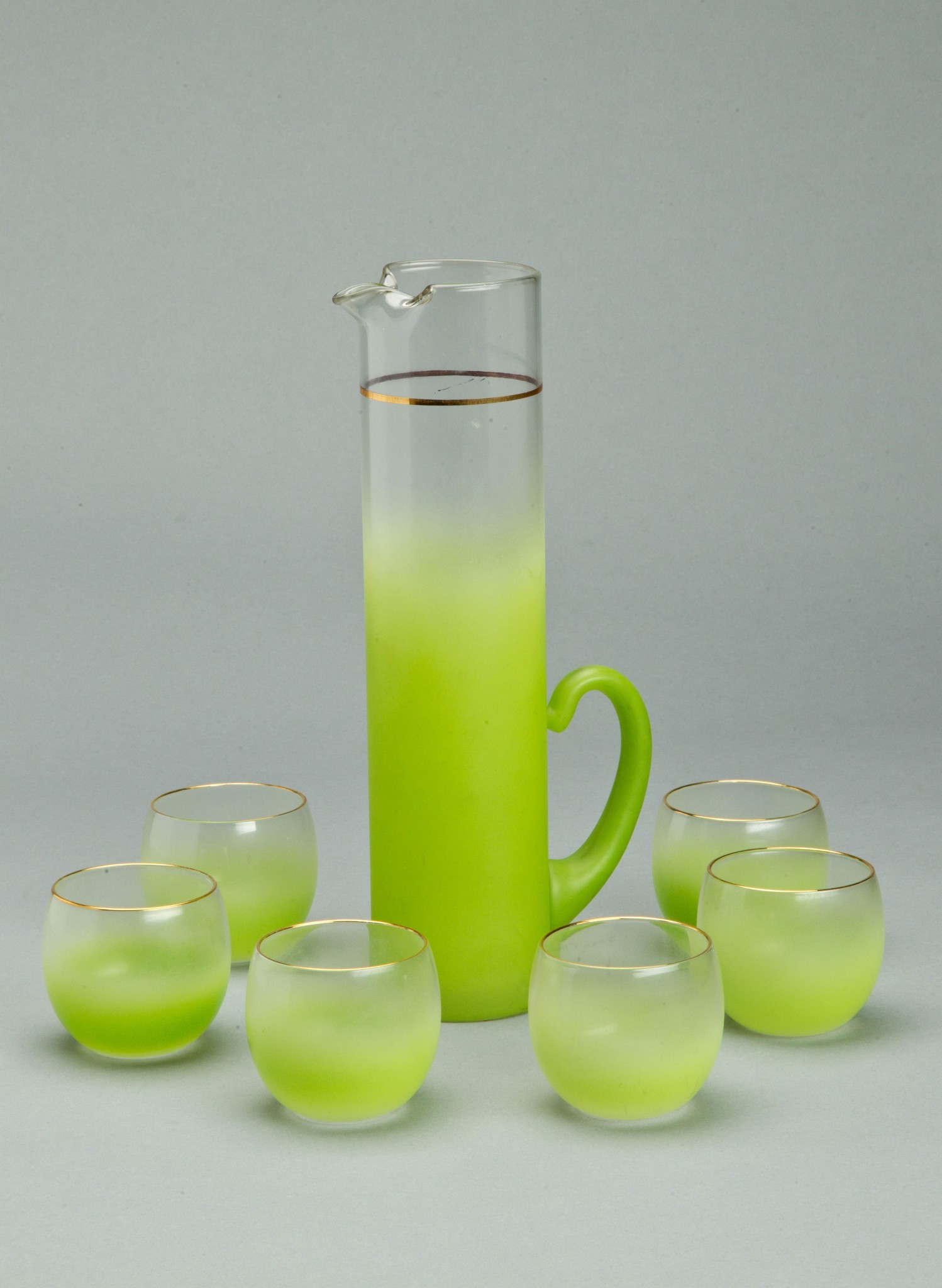 Mid Century Blendo Pitchers & Juice,West Virginia Glass Blendo Frosted ...