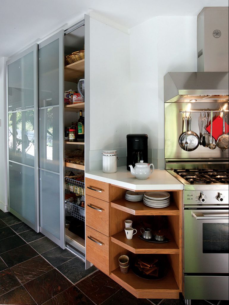 mid century modern kitchen