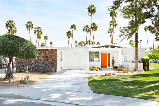 Light + Color Housed in a Renovated William Krisel Ranch