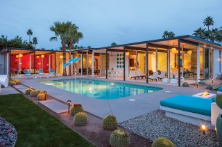 5 Ways to Turn Your Midcentury Modern Pool Into a Summer Paradise