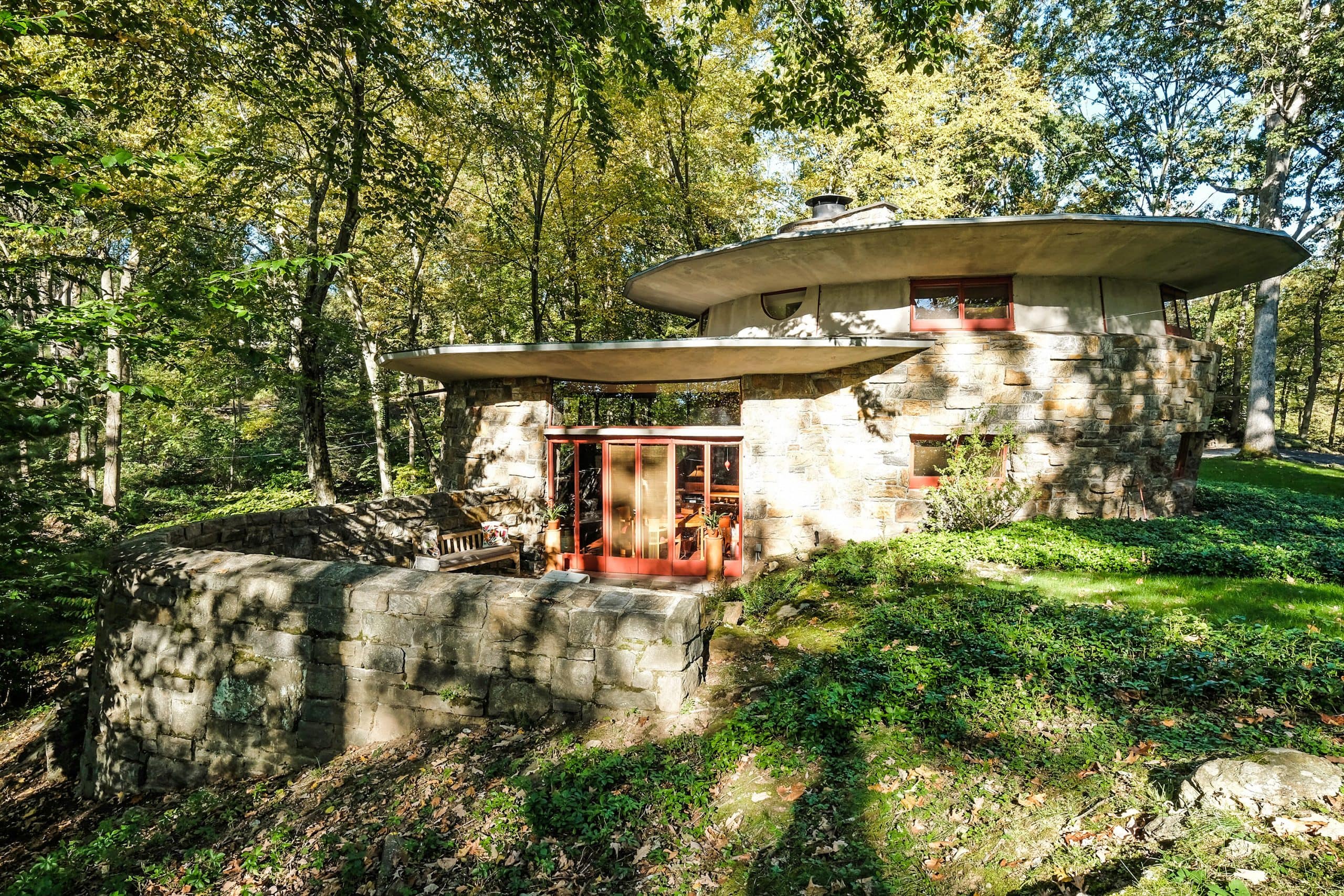 Hold Everything: You Can Buy a Frank Lloyd Wright House! - Atomic