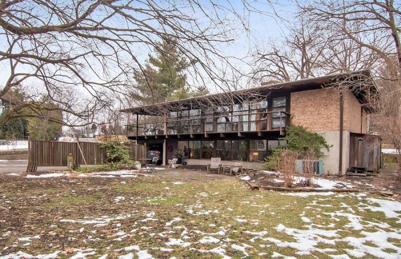 This Newly Listed Dart Home Is a Time Capsule Atomic Ranch