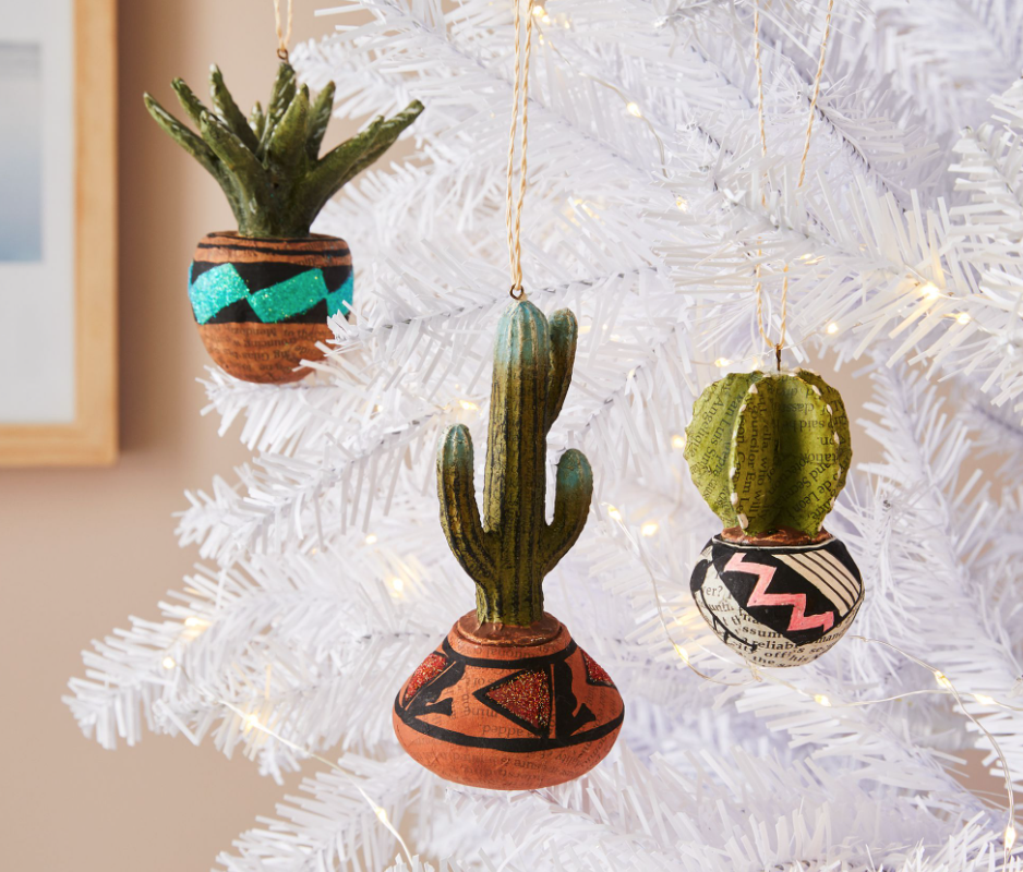 kitsch christmas decor ornaments