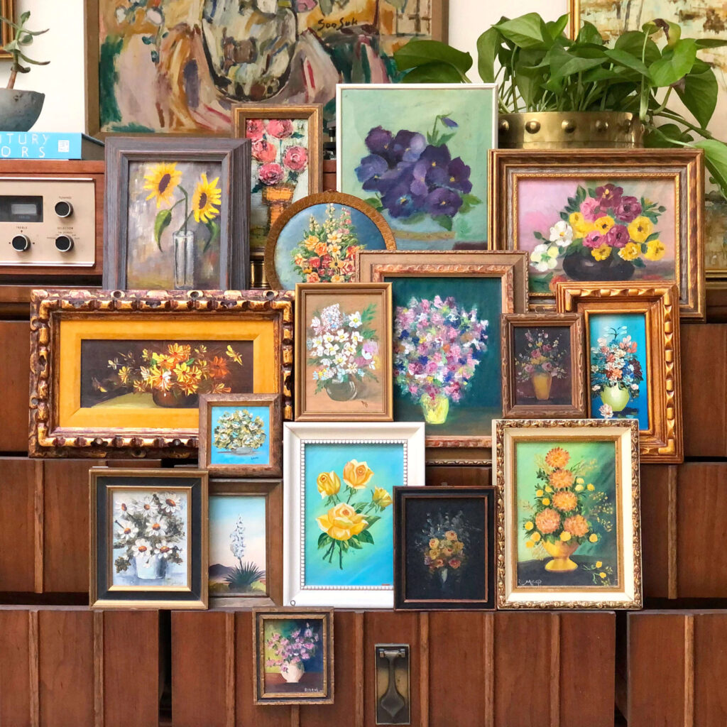 Everything You Need to Know about Selling Vintage Decor Online - Atomic  Ranch