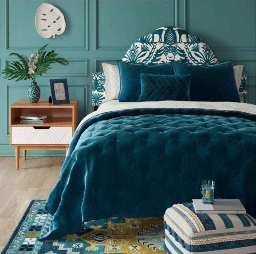 Teal velvet comforter