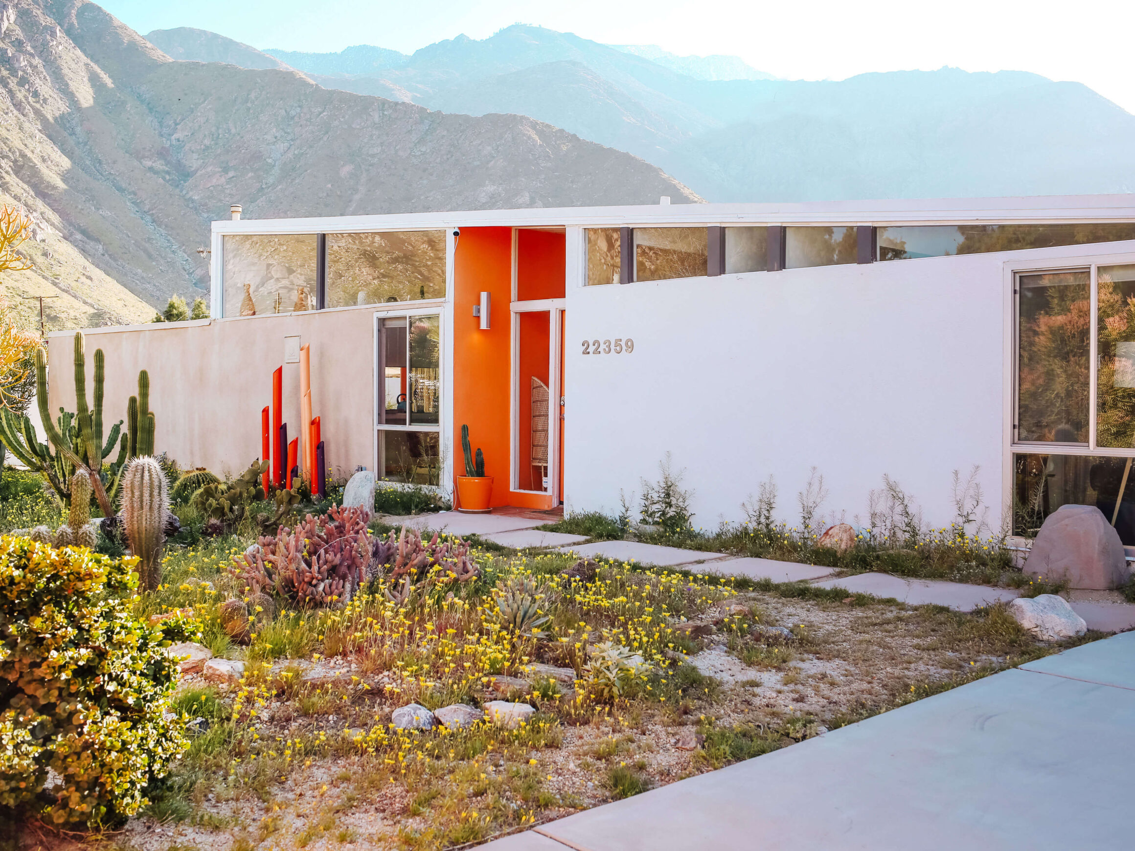 Inside a Mid Century Vacation Home in California - Atomic Ranch