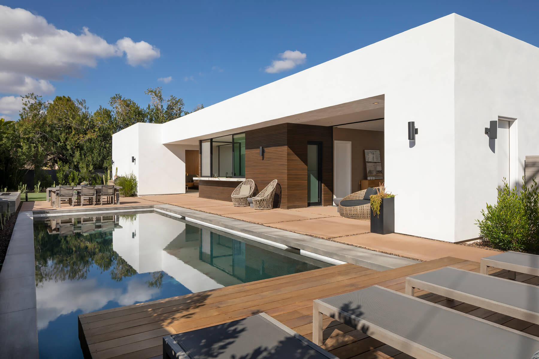 Indoor-Outdoor Living Q&A with Joel Contreras Design - Atomic Ranch