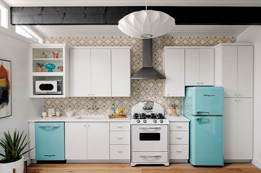 Colorful Cabinetry to Complement Elmira Kitchen Appliances