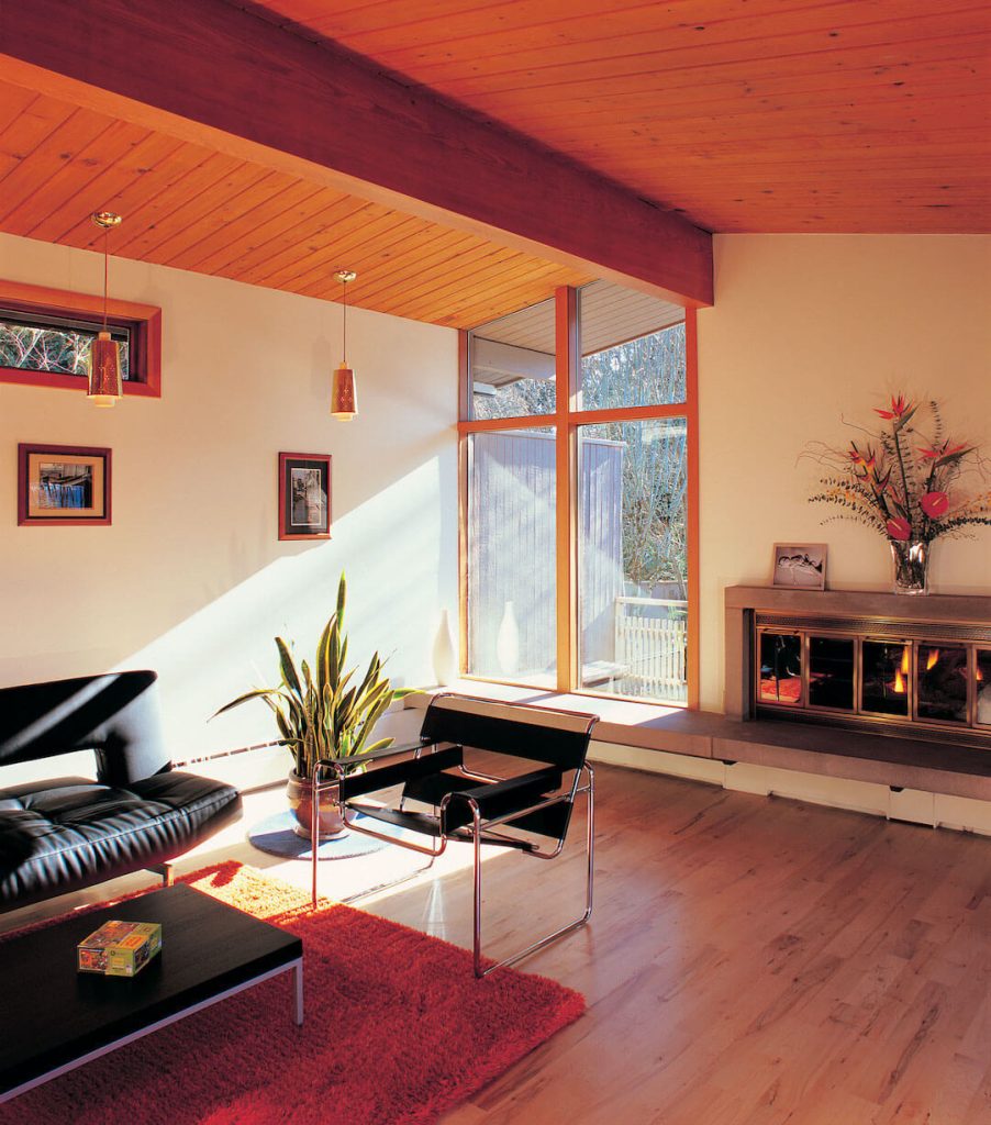 The Lap of Luxury: Shop Leather Mid Mod Furniture - Atomic Ranch