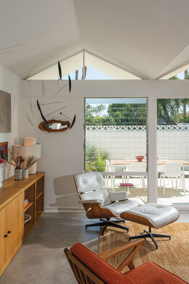 Love at First Listing for a 1960 Palm Springs Condo Atomic Ranch