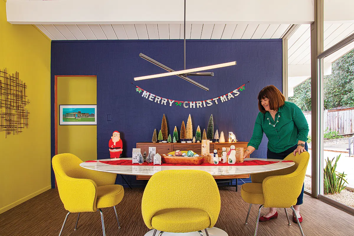 A Very Vintage Holiday in an Eichler Home - Atomic Ranch