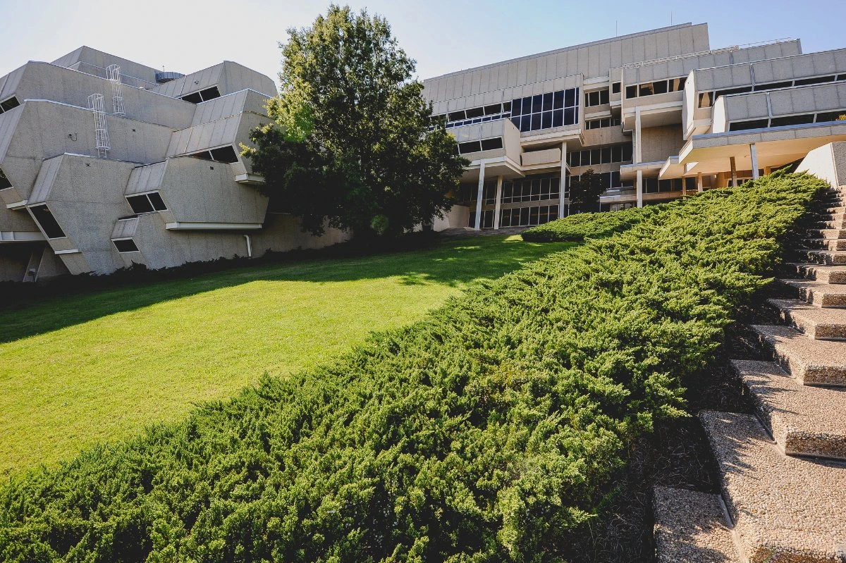 Paul Rudolph’s Lost Wonder: The Elion-Hitchings Building